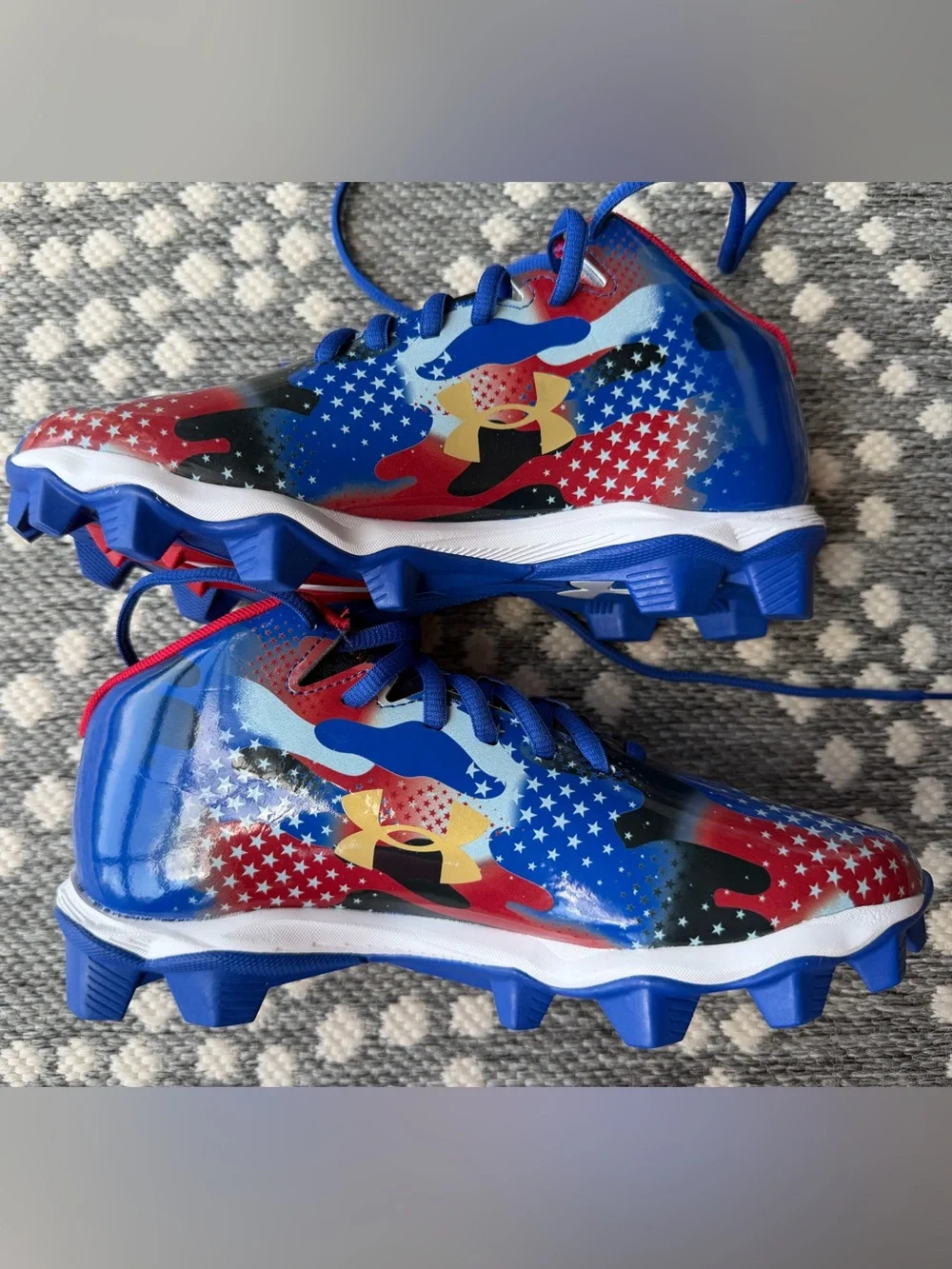 Under Armour Football cleats YOUTH Boy 5 5Y Red White Blue Stars NEW in box